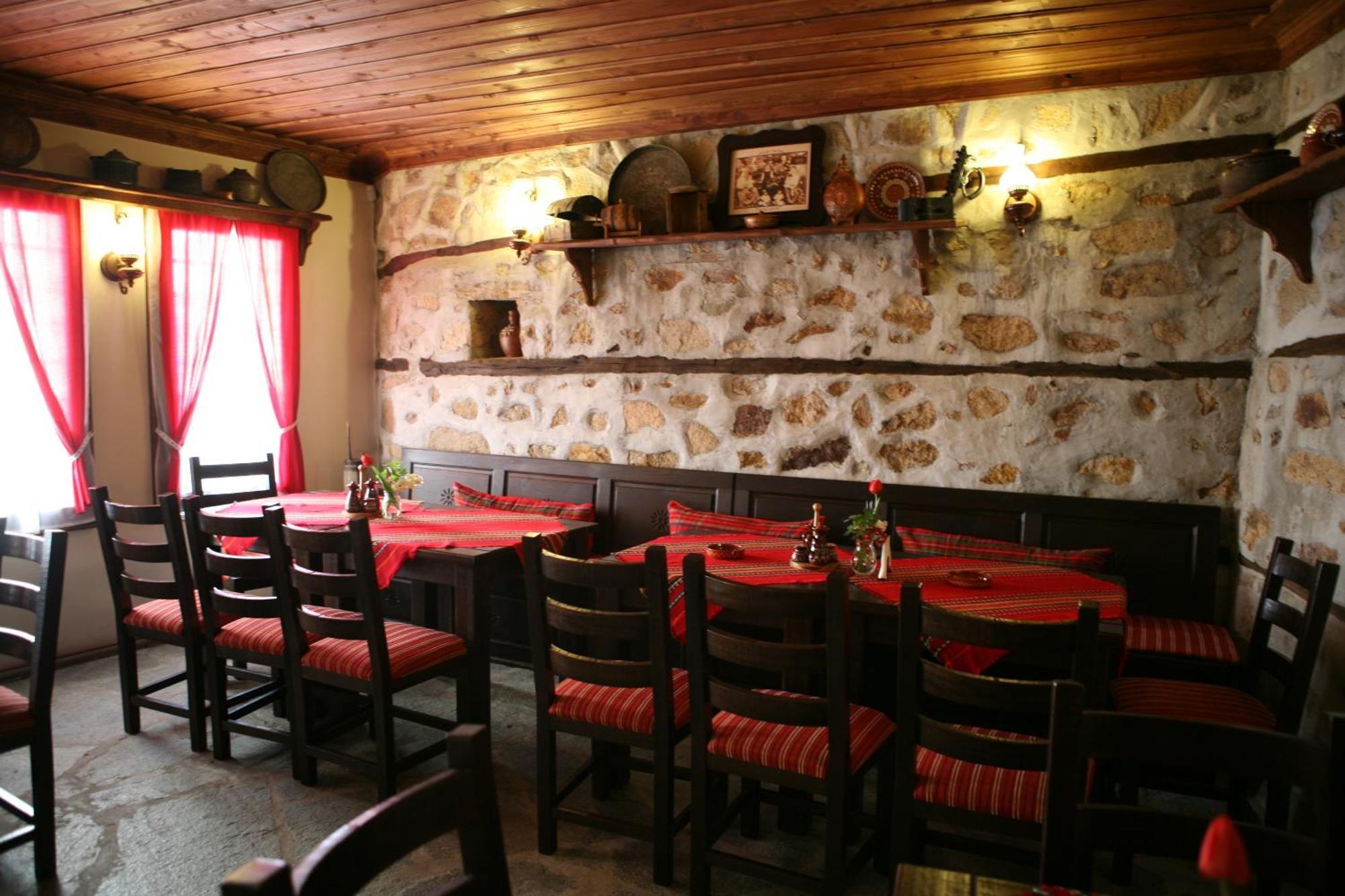 Hotel Djudjeva Kyshta 3*